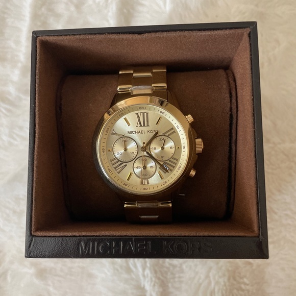 MICHAEL KORS Women’s Bradshaw Watch - Picture 2 of 9